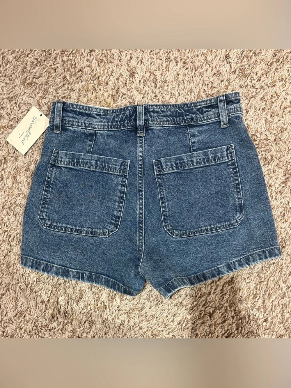 Universal Thread Highest-Rise Sailor Denim Shorts Size 6